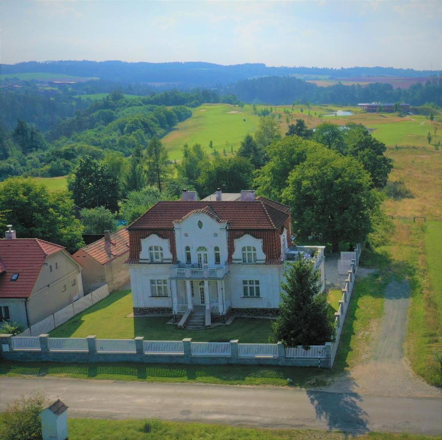 Apartmany Vila Manicka Kácov Dış mekan fotoğraf